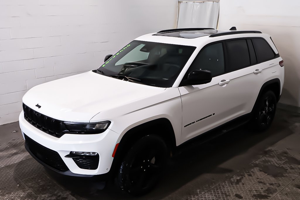 Jeep Grand Cherokee LIMTED + 4X4 + ALLURE NOIRE + TOIT OUVRANT PANO 2024 à Terrebonne, Québec - 3 - w1024h768px