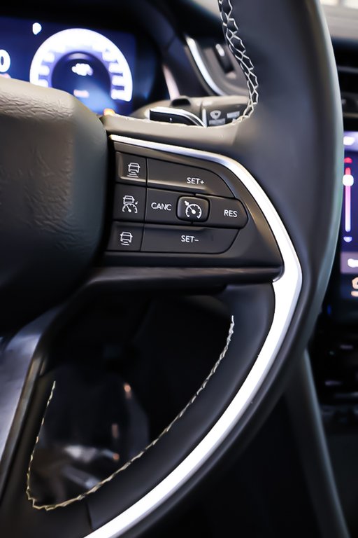 Jeep Grand Cherokee LIMTED + 4X4 + ALLURE NOIRE + TOIT OUVRANT PANO 2024 à Terrebonne, Québec - 18 - w1024h768px