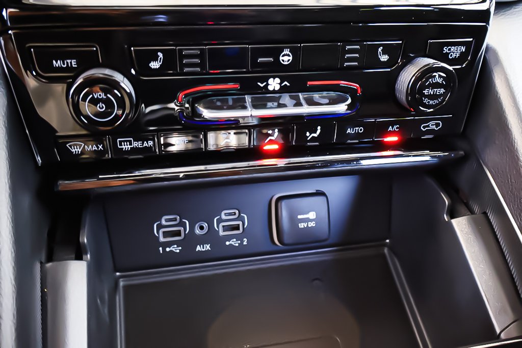 2025 Jeep Grand Cherokee LAREDO ALTITUDE in Terrebonne, Quebec - 17 - w1024h768px