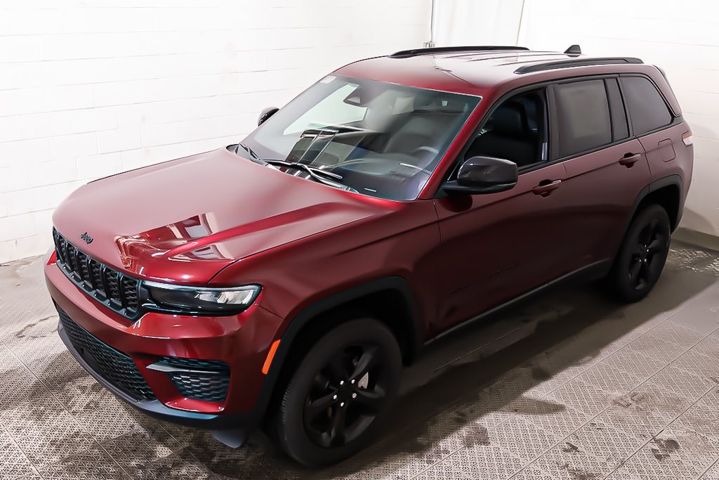 2025 Jeep Grand Cherokee LAREDO ALTITUDE in Terrebonne, Quebec - 3 - w1024h768px