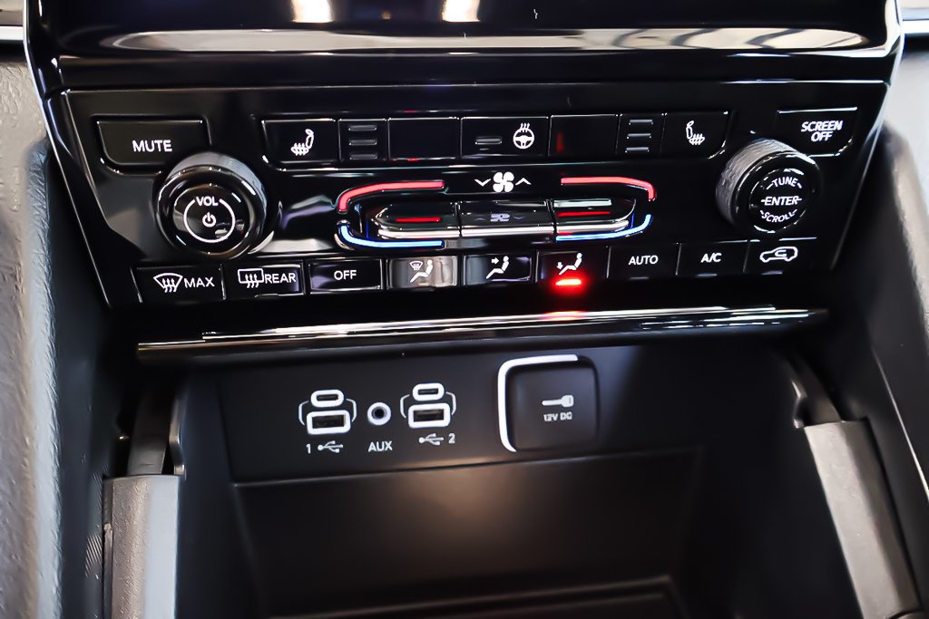 2025 Jeep Grand Cherokee LIMITED in Terrebonne, Quebec - 19 - w1024h768px