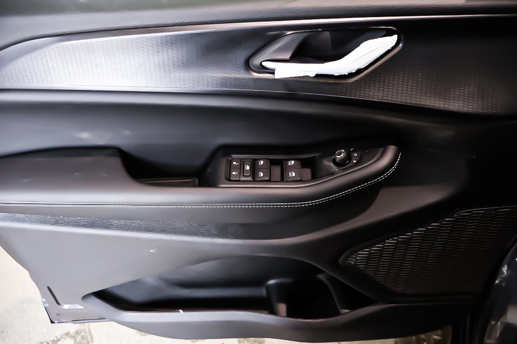 2025 Jeep Grand Cherokee LAREDO ALTITUDE in Terrebonne, Quebec - 18 - w1024h768px