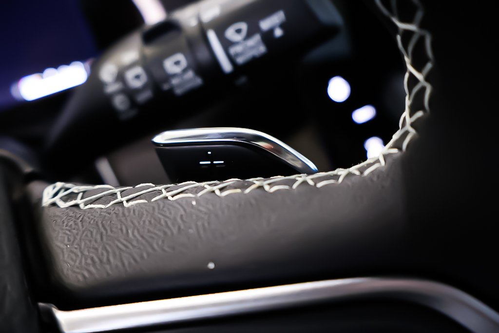 2026 Jeep Grand Cherokee LIMITED in Terrebonne, Quebec - 15 - w1024h768px