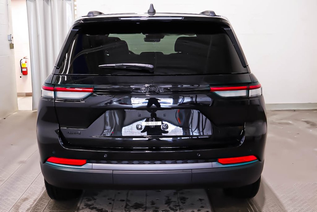 2026 Jeep Grand Cherokee ALTITUDE in Terrebonne, Quebec - 5 - w1024h768px
