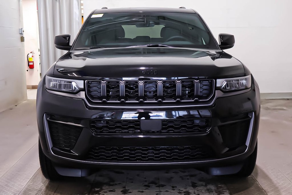 2026 Jeep Grand Cherokee ALTITUDE in Terrebonne, Quebec - 2 - w1024h768px