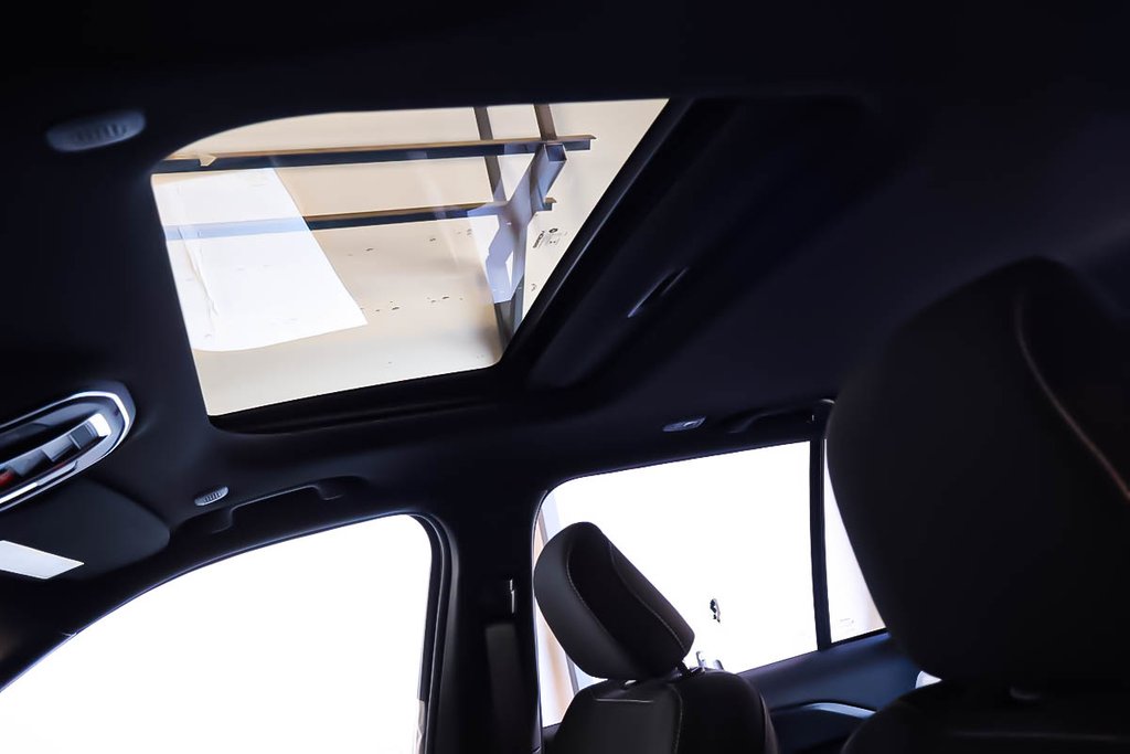 2026 Jeep Grand Cherokee LAREDO X in Terrebonne, Quebec - 9 - w1024h768px