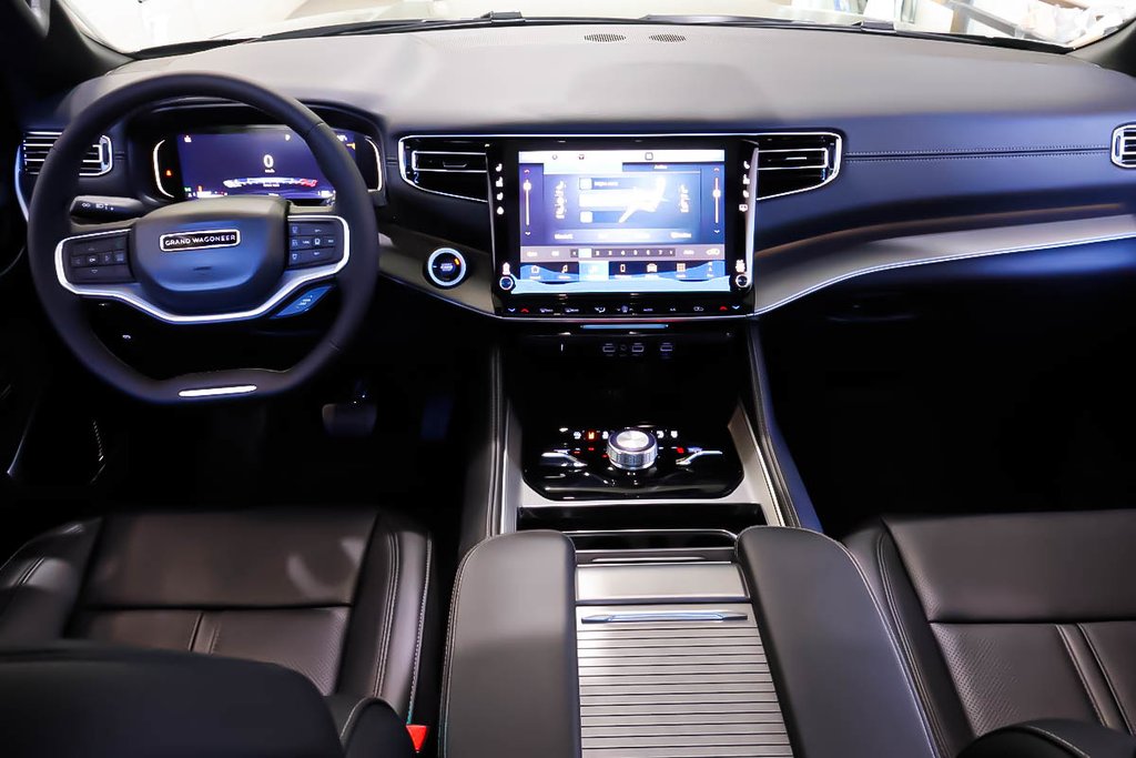 Jeep Grand Wagoneer L ALTITUDE 2026 à Terrebonne, Québec - 13 - w1024h768px