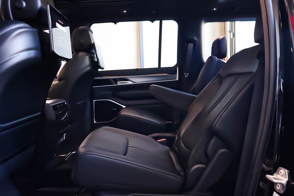 Jeep Grand Wagoneer L ALTITUDE 2026 à Terrebonne, Québec - 25 - w1024h768px