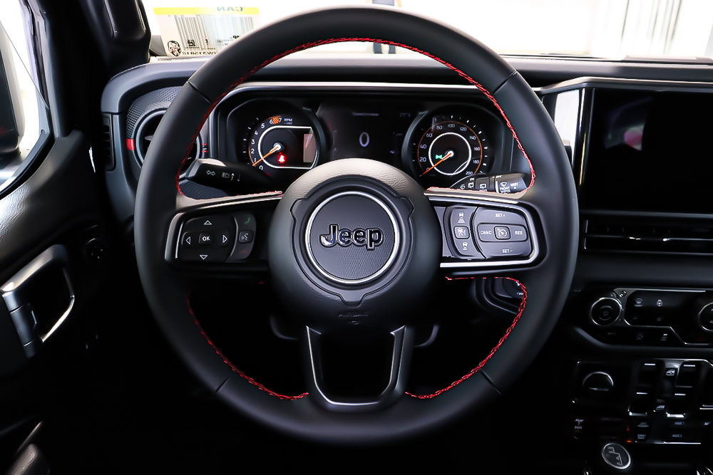 Jeep WRANGLER 4-Door RUBICON 2024 à Terrebonne, Québec - 11 - w1024h768px