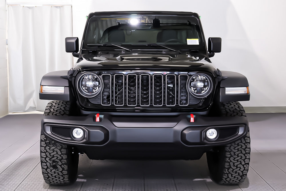 Jeep WRANGLER 4-Door RUBICON 2024 à Terrebonne, Québec - 2 - w1024h768px