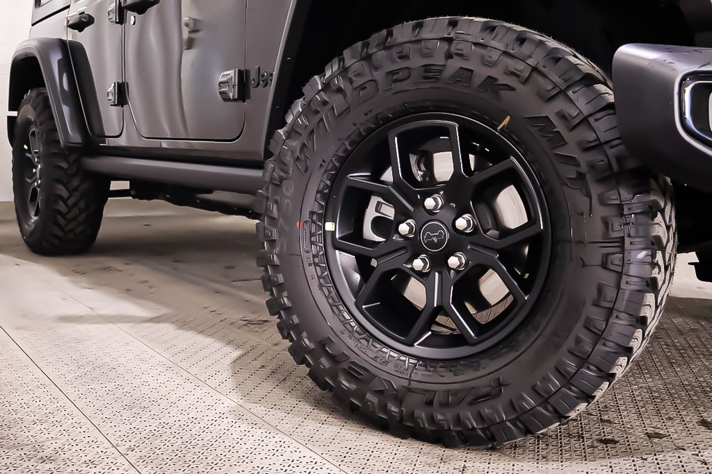 2026 Jeep WRANGLER 4-Door WILLYS in Terrebonne, Quebec - 7 - w1024h768px