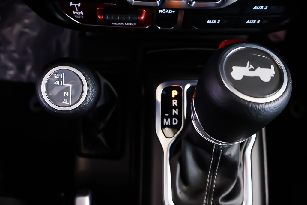 2026 Jeep WRANGLER 4-Door WILLYS in Terrebonne, Quebec - 17 - w1024h768px