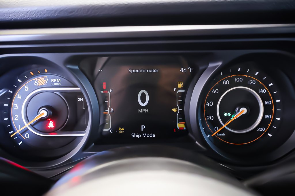 2026 Jeep WRANGLER 4-Door WILLYS in Terrebonne, Quebec - 15 - w1024h768px