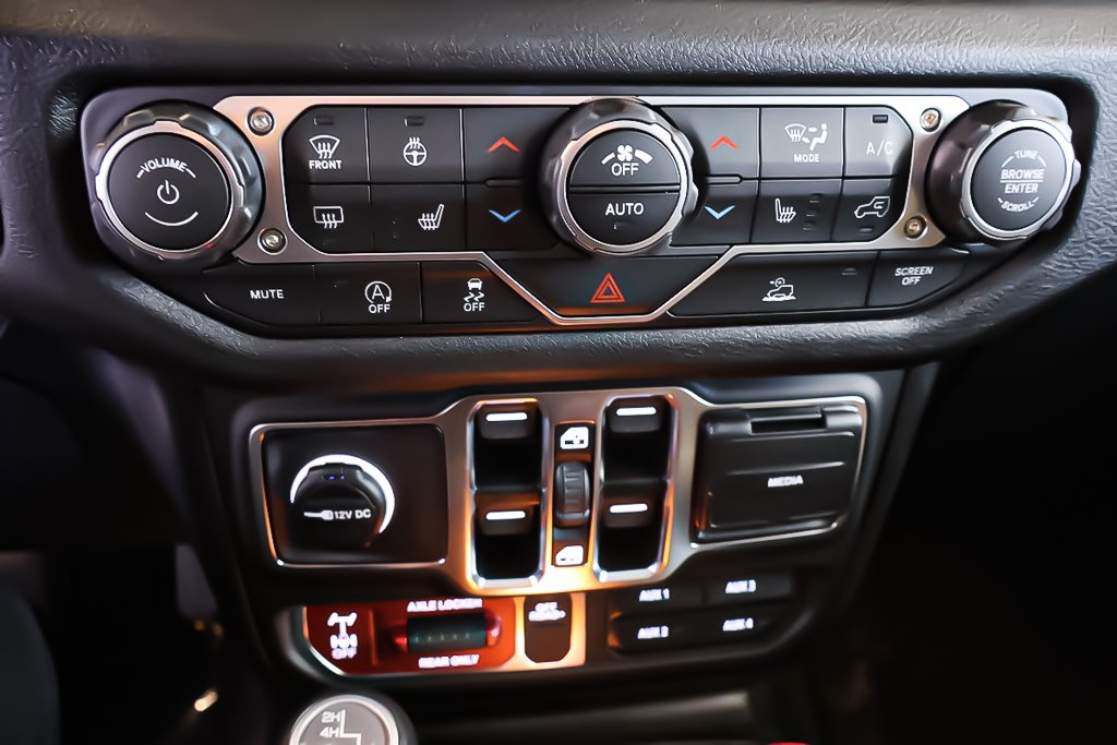 2026 Jeep Wrangler 4-Door WILLYS in Terrebonne, Quebec - 15 - w1024h768px