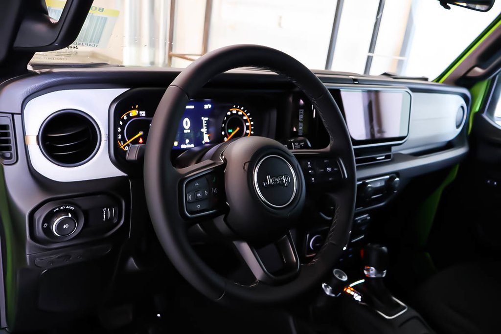 2026 Jeep Wrangler 4-Door WILLYS in Terrebonne, Quebec - 12 - w1024h768px