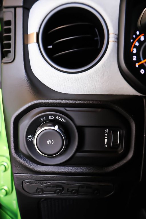 2026 Jeep Wrangler 4-Door WILLYS in Terrebonne, Quebec - 18 - w1024h768px