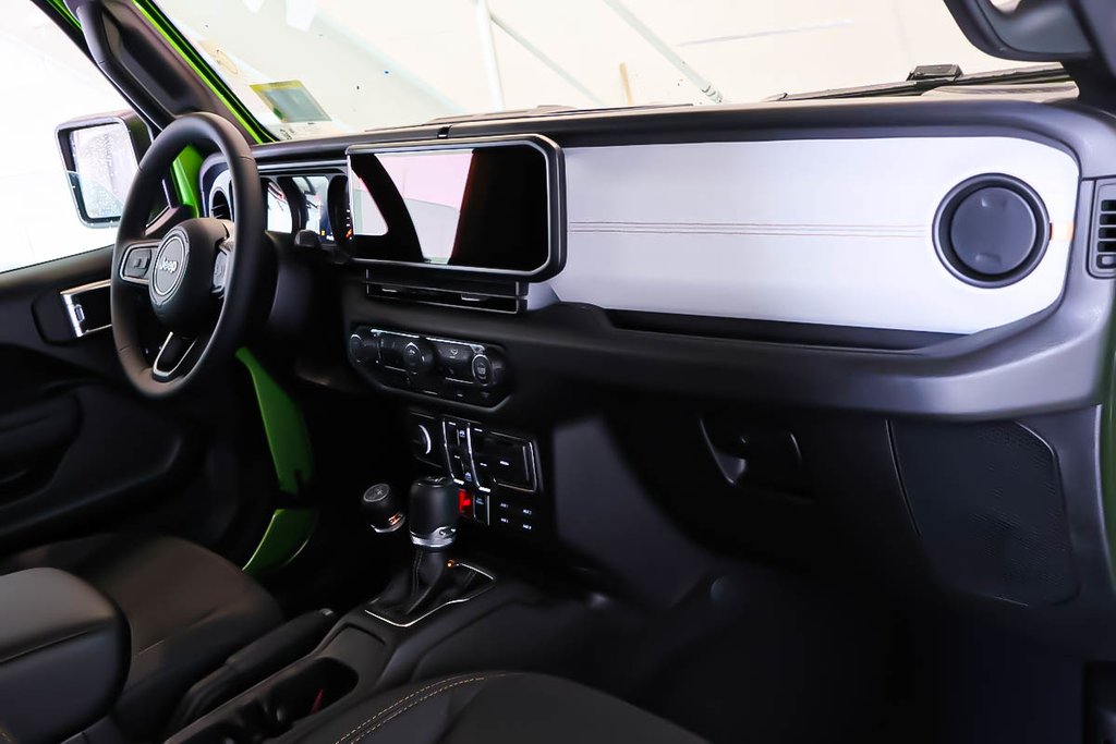 2026 Jeep Wrangler 4-Door WILLYS in Terrebonne, Quebec - 11 - w1024h768px