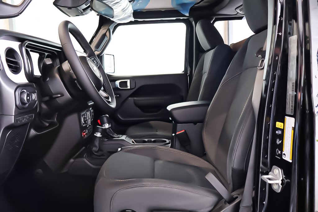 2026 Jeep Wrangler 4-Door WILLYS in Terrebonne, Quebec - 8 - w1024h768px