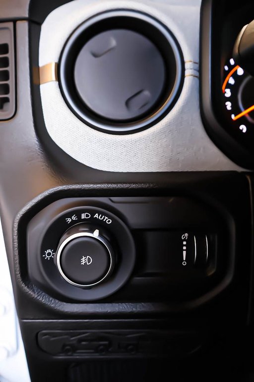 2026 Jeep Wrangler 4-Door WILLYS in Terrebonne, Quebec - 18 - w1024h768px