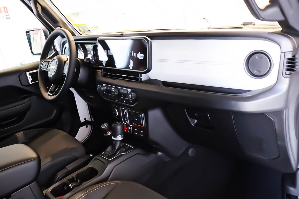 2026 Jeep Wrangler 4-Door WILLYS in Terrebonne, Quebec - 11 - w1024h768px
