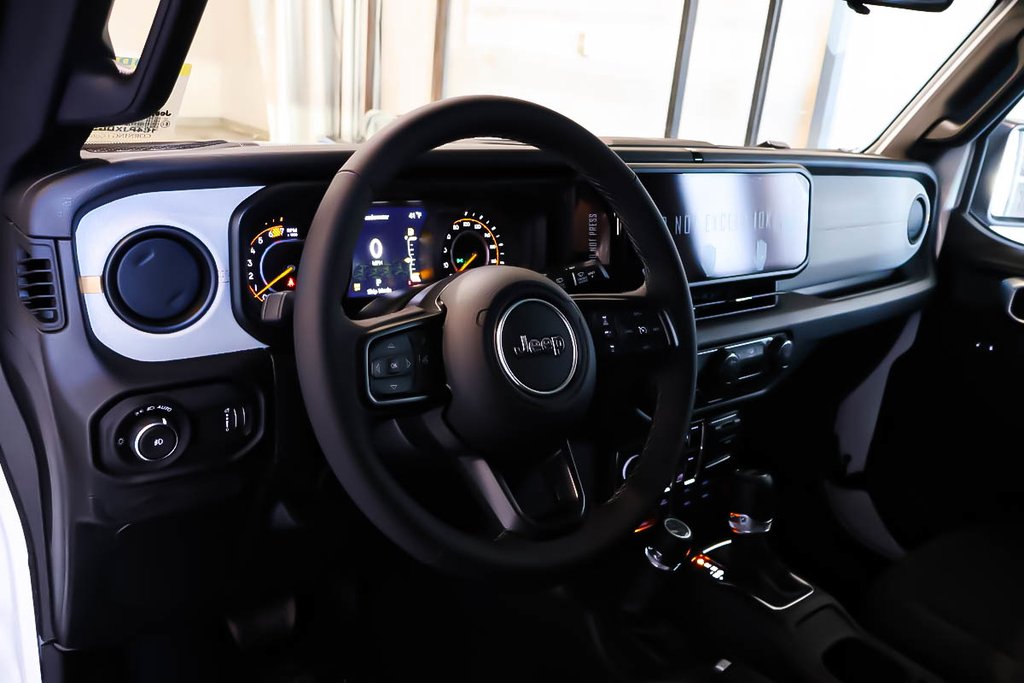 2026 Jeep Wrangler 4-Door WILLYS in Terrebonne, Quebec - 12 - w1024h768px