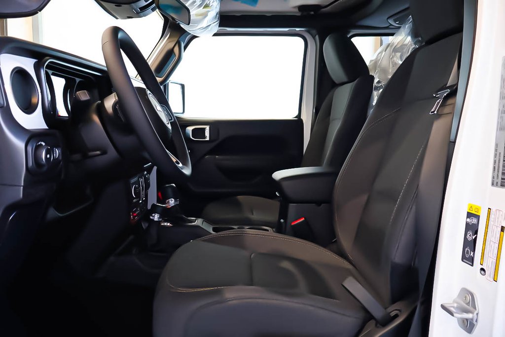 2026 Jeep Wrangler 4-Door WILLYS in Terrebonne, Quebec - 8 - w1024h768px