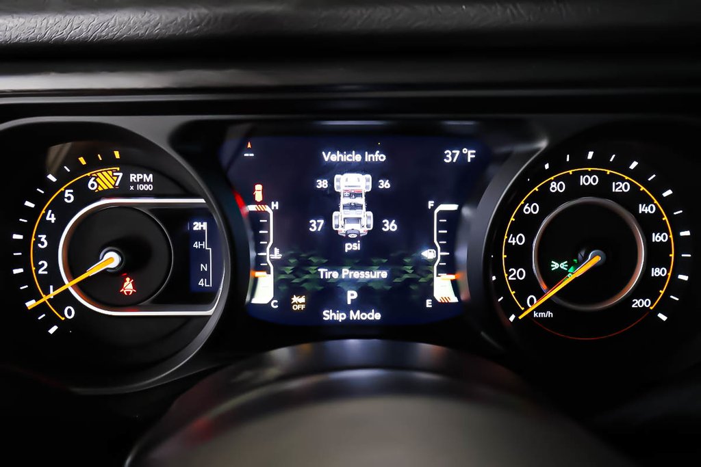 2026 Jeep Wrangler 4-Door WILLYS in Terrebonne, Quebec - 15 - w1024h768px