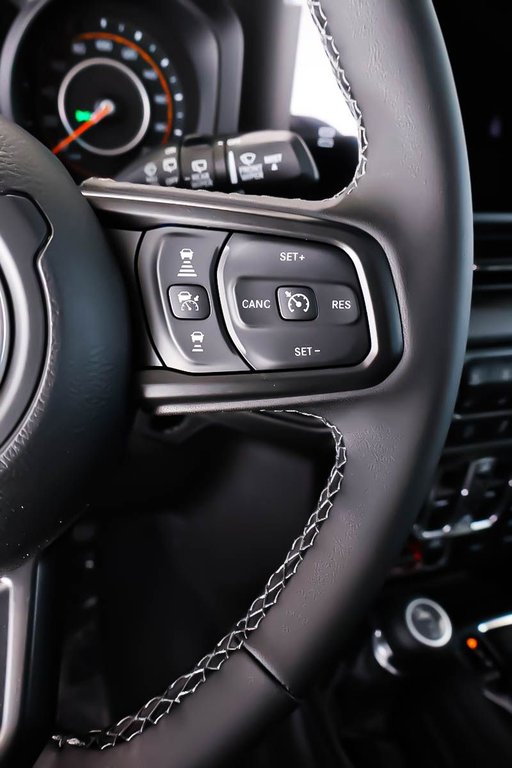 2026 Jeep Wrangler 4-Door WILLYS in Terrebonne, Quebec - 14 - w1024h768px