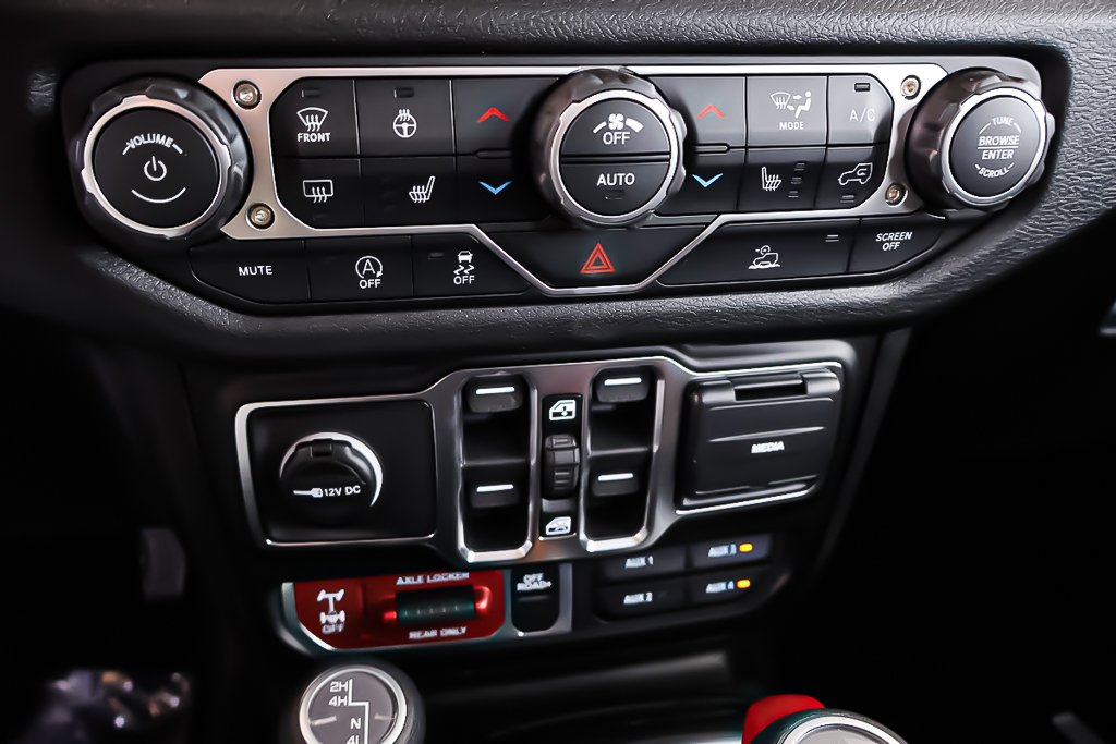 2026 Jeep Wrangler 4-Door WILLYS in Terrebonne, Quebec - 16 - w1024h768px