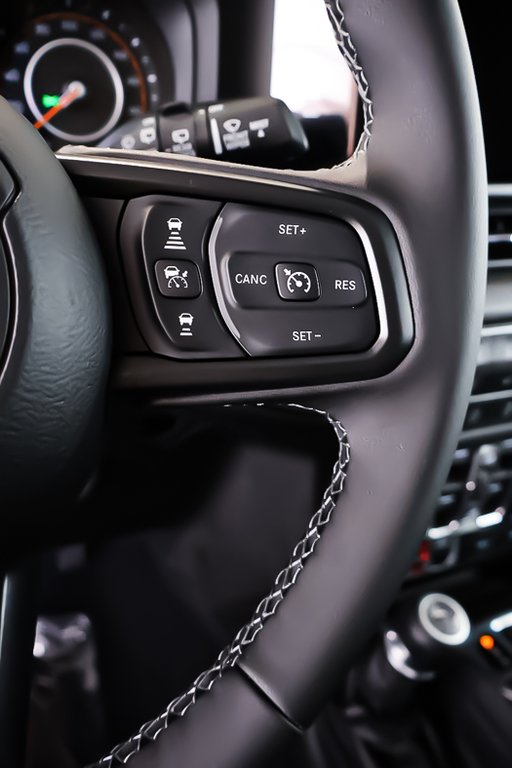 2026 Jeep Wrangler 4-Door WILLYS in Terrebonne, Quebec - 14 - w1024h768px