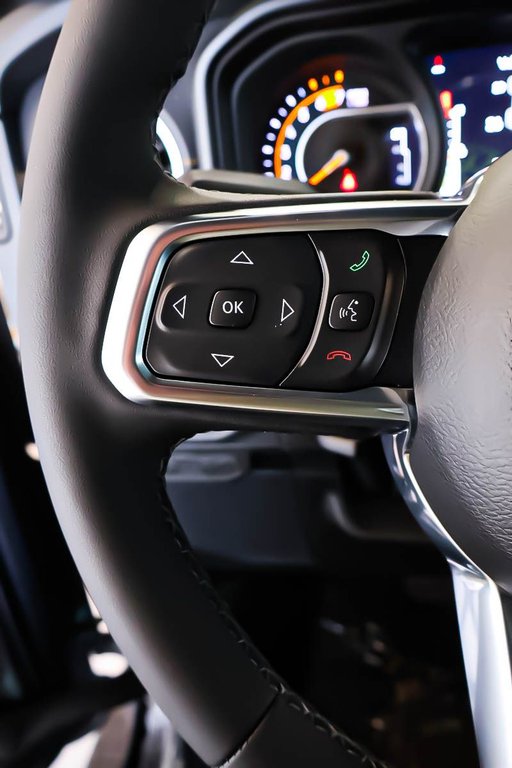 2026 Jeep Wrangler 4-Door SAHARA in Terrebonne, Quebec - 12 - w1024h768px