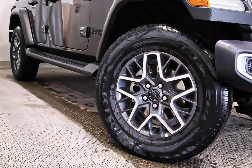 2026 Jeep Wrangler 4-Door SAHARA in Terrebonne, Quebec - 7 - w1024h768px