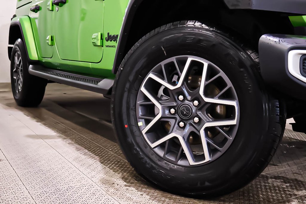 2026 Jeep Wrangler 4-Door SAHARA in Terrebonne, Quebec - 7 - w1024h768px