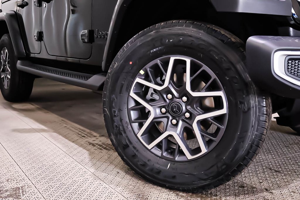 2026 Jeep Wrangler 4-Door SAHARA in Terrebonne, Quebec - 7 - w1024h768px