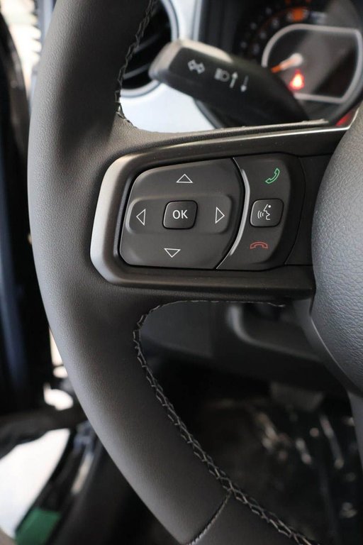 Jeep Wrangler 4-Door WILLYS 2026 à Terrebonne, Québec - 13 - w1024h768px