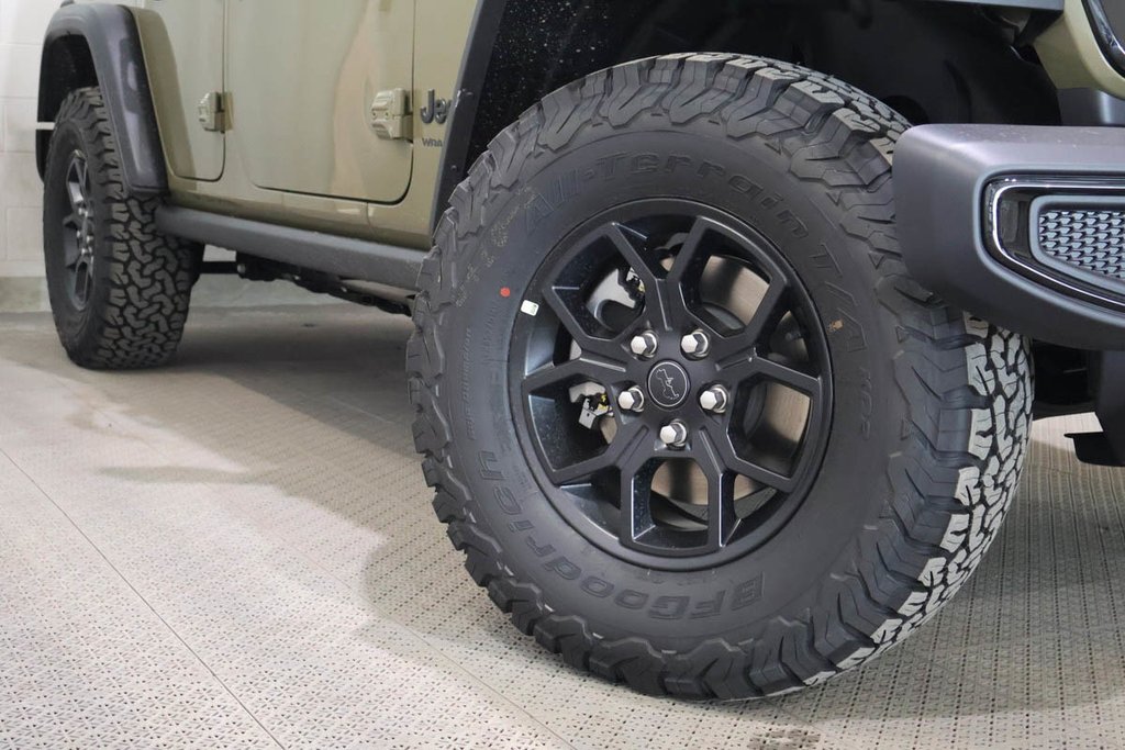 Jeep Wrangler 4-Door WILLYS 2026 à Terrebonne, Québec - 7 - w1024h768px