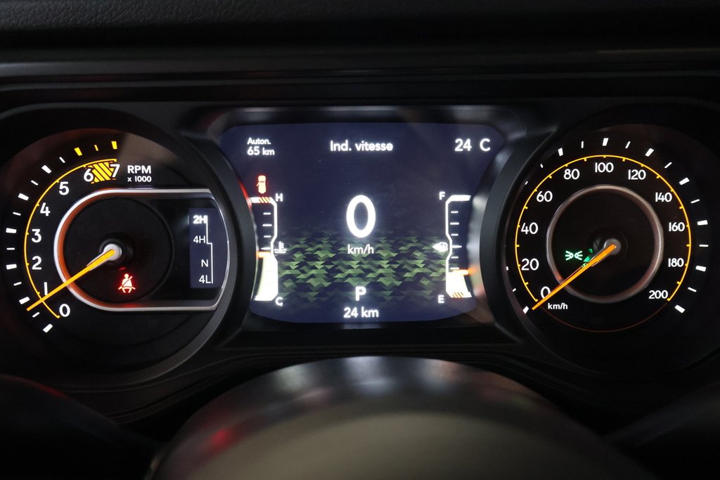 Jeep Wrangler 4-Door SPORT S 2026 à Terrebonne, Québec - 14 - w1024h768px