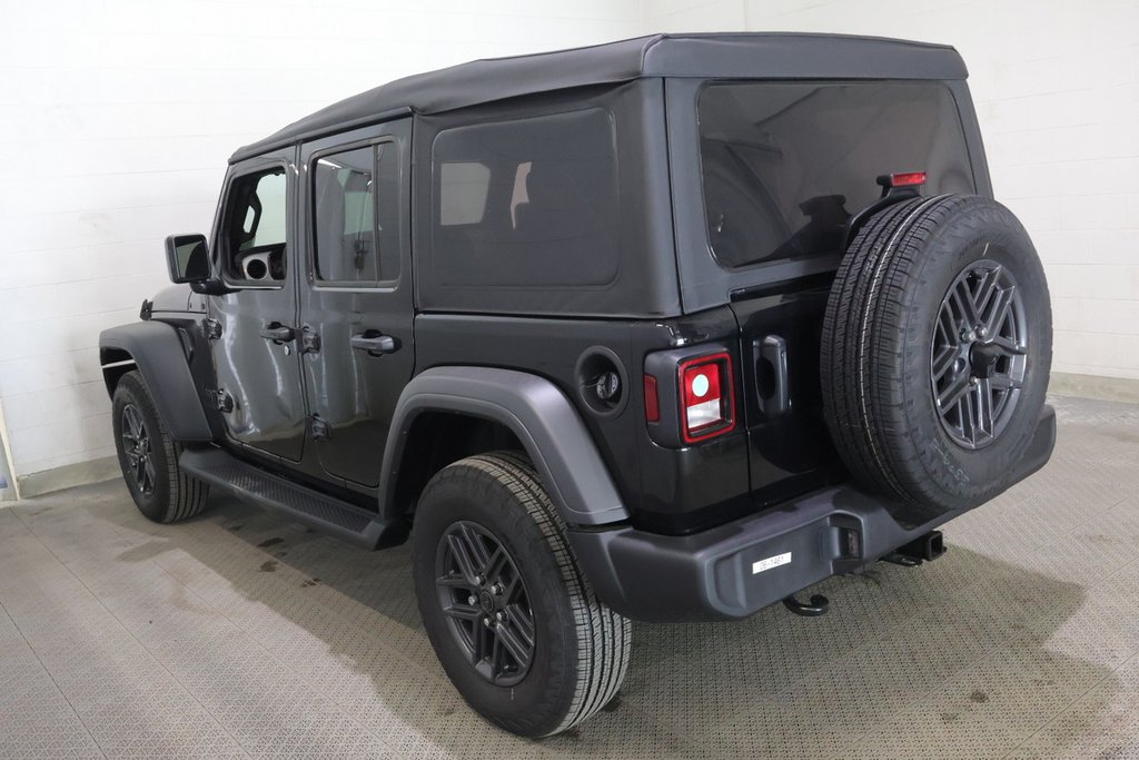 Jeep Wrangler 4-Door SPORT S 2026 à Terrebonne, Québec - 4 - w1024h768px