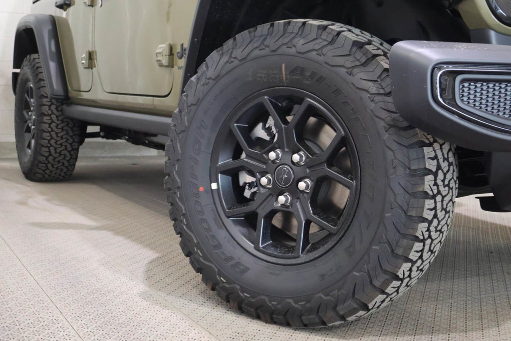 Jeep Wrangler 4-Door WILLYS 2026 à Terrebonne, Québec - 7 - w1024h768px