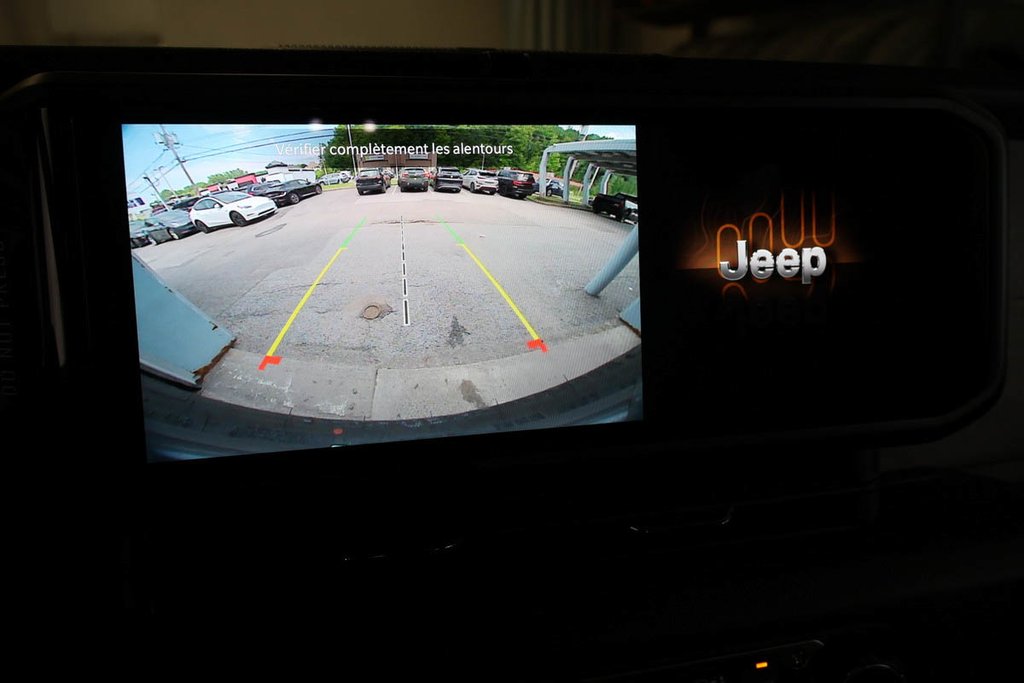 2026 Jeep Wrangler 4-Door SPORT S in Terrebonne, Quebec - 16 - w1024h768px