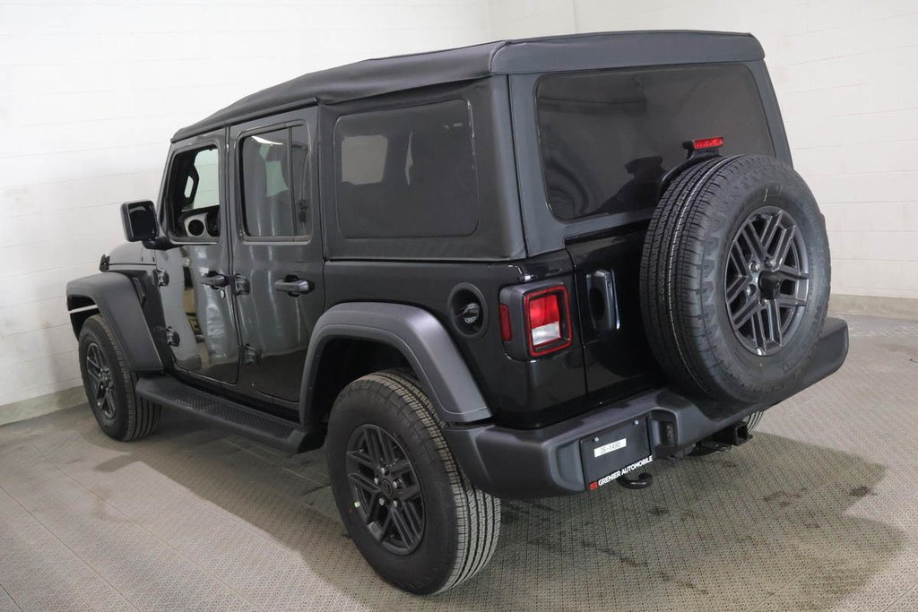 Jeep Wrangler 4-Door SPORT S 2026 à Terrebonne, Québec - 4 - w1024h768px