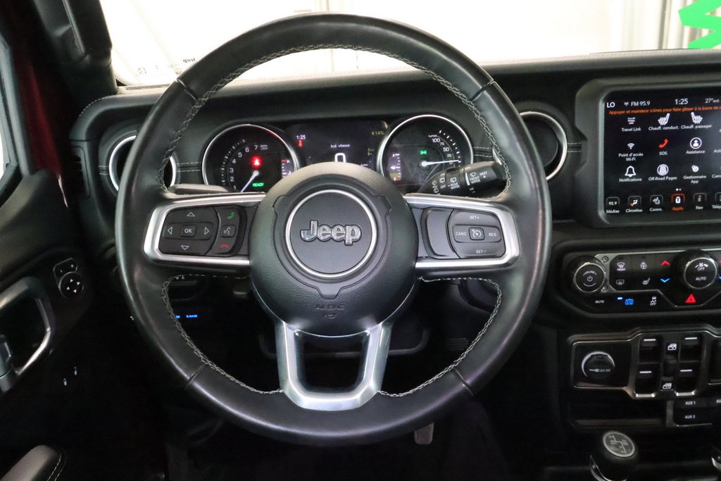 2022 Jeep Wrangler 4xe SAHARA + PHEV + 4X4 + TOIT RIGIDE in Terrebonne, Quebec - 10 - w1024h768px