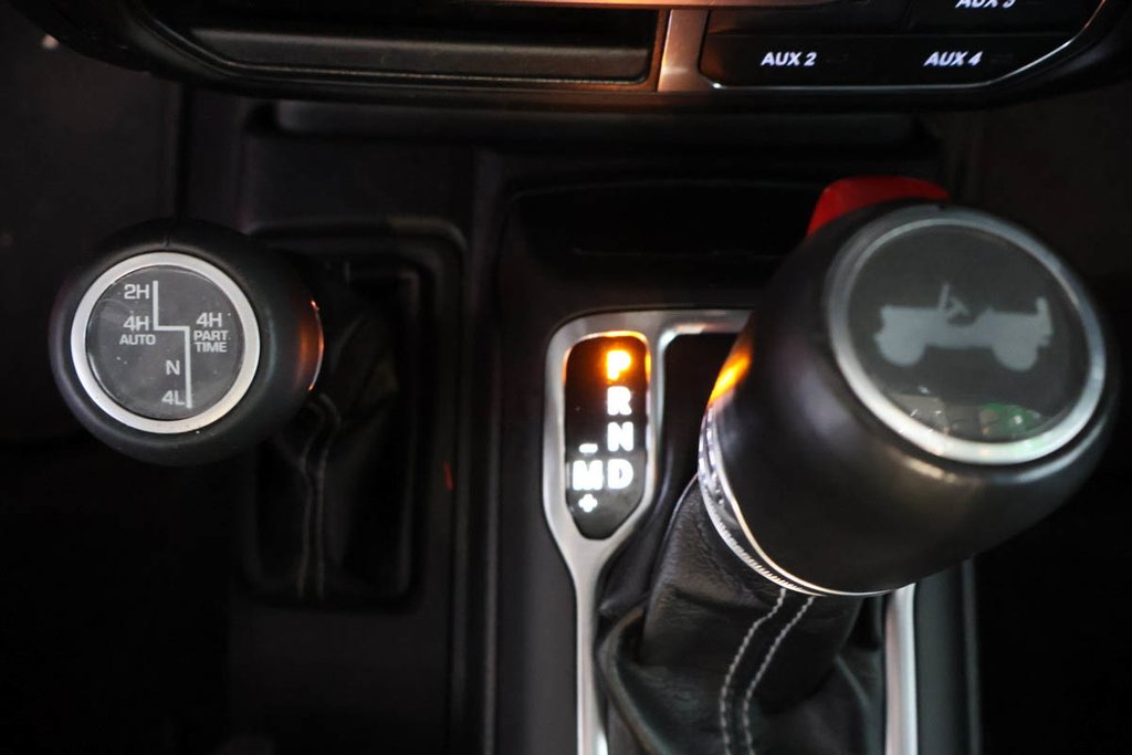 Jeep Wrangler 4xe SAHARA + 4X4 + PHEV + ENS TEMPS FROID 2023 à Terrebonne, Québec - 23 - w1024h768px