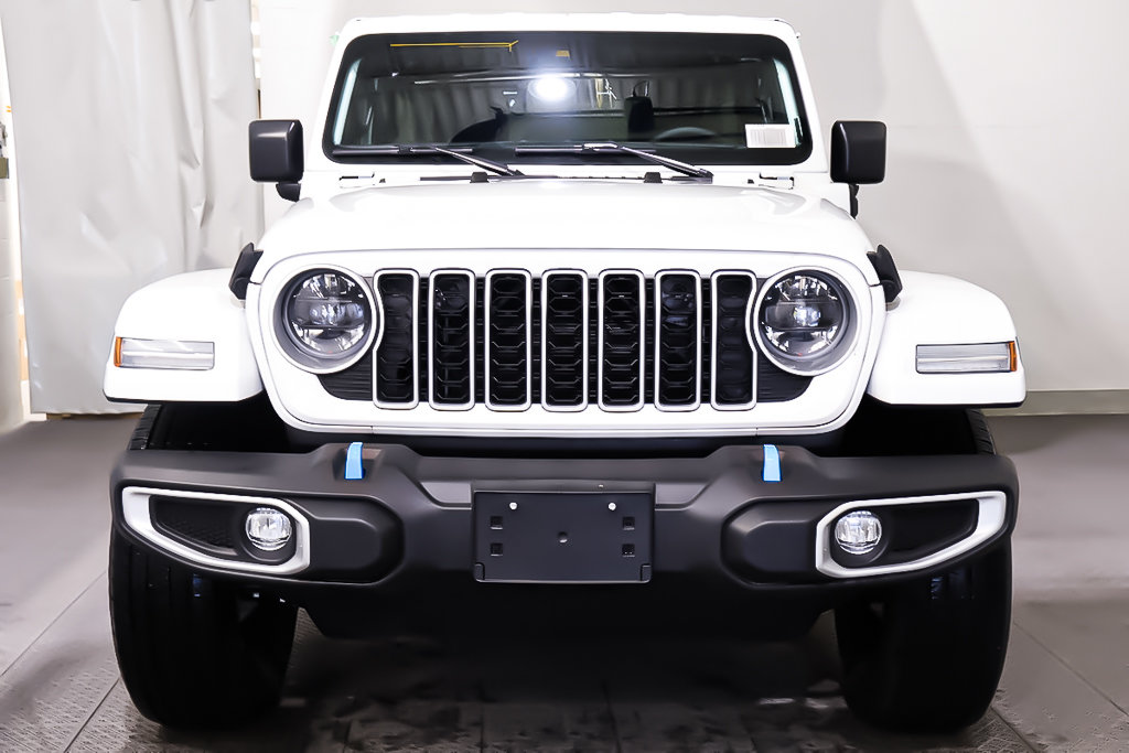 Jeep Wrangler 4xe SAHARA 2024 à Terrebonne, Québec - 2 - w1024h768px