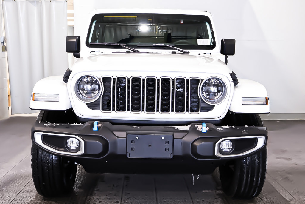 Jeep Wrangler 4xe SAHARA 2024 à Terrebonne, Québec - 2 - w1024h768px