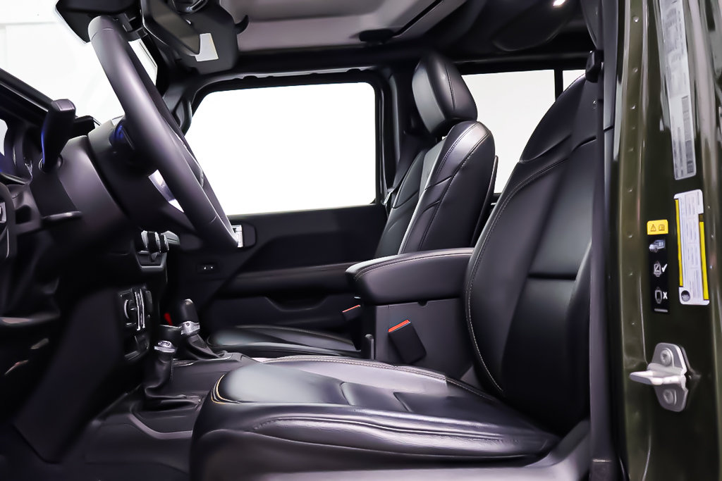 2024 Jeep Wrangler 4xe SAHARA + HYBRIDE + 4X4 + TOIT RIGIDE in Terrebonne, Quebec - 10 - w1024h768px