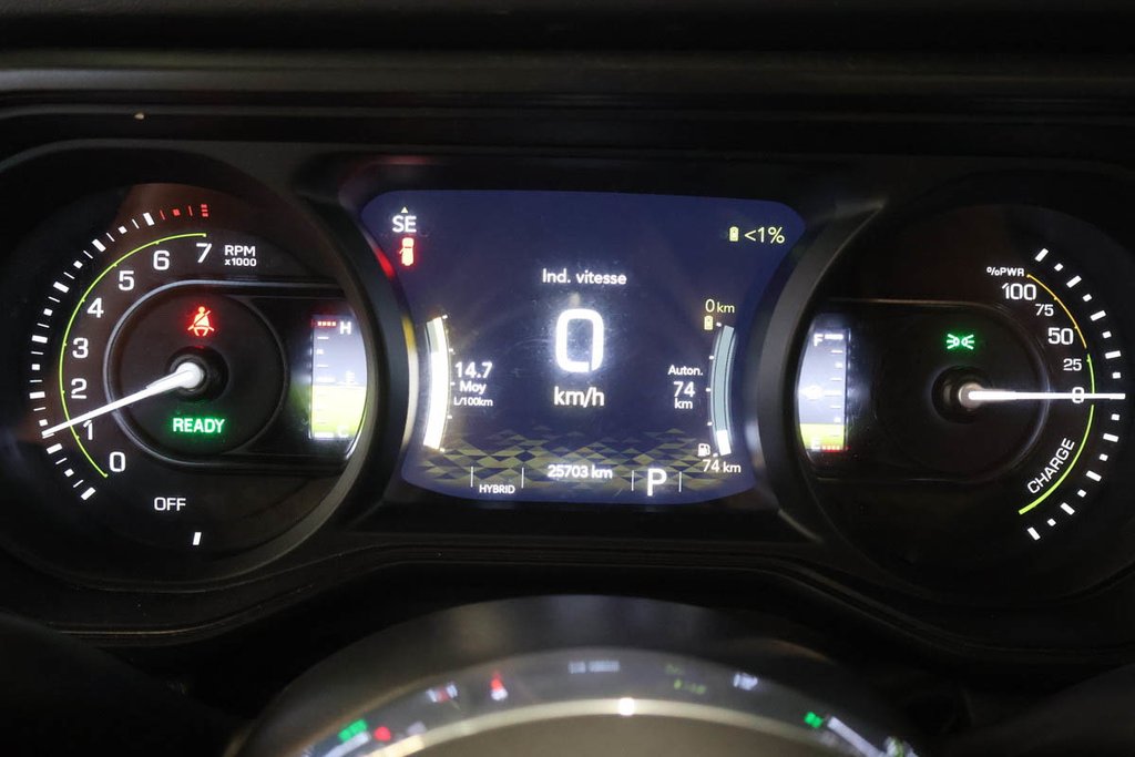 Jeep Wrangler 4xe SAHARA + 4X4 + PHEV + TOIT RIGIDE 2024 à Terrebonne, Québec - 19 - w1024h768px