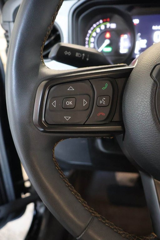 2024 Jeep Wrangler 4xe 4 PORTES SPORT + 4X4 + TOIT RIGIDE in Terrebonne, Quebec - 15 - w1024h768px