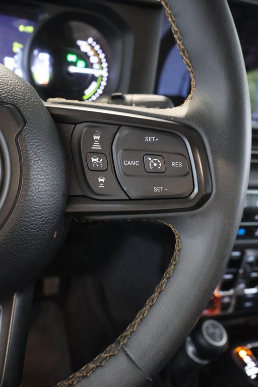 2024 Jeep Wrangler 4xe 4 PORTES SPORT + 4X4 + TOIT RIGIDE in Terrebonne, Quebec - 17 - w1024h768px