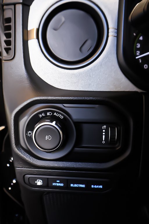 2025 Jeep Wrangler 4xe WILLYS in Terrebonne, Quebec - 19 - w1024h768px